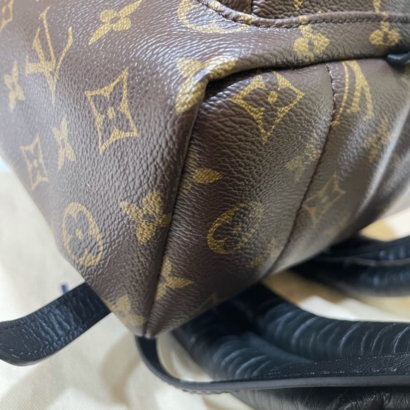 ❌SOLD❌💯Authentic Louis Vuitton Palm Springs PM - Picture 8 of 17
